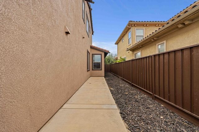 4152 Volpaia Pl, Manteca, CA 95337