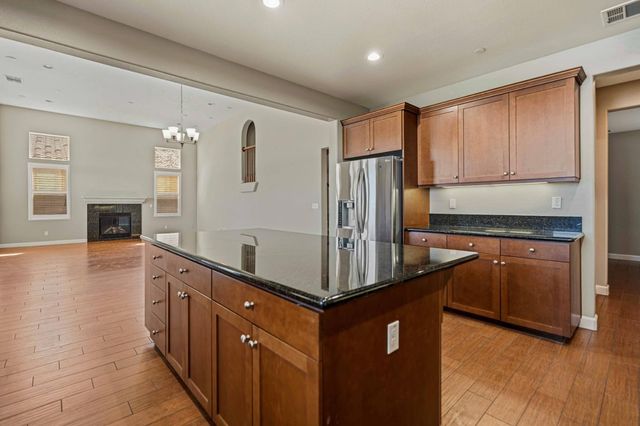 4152 Volpaia Pl, Manteca, CA 95337