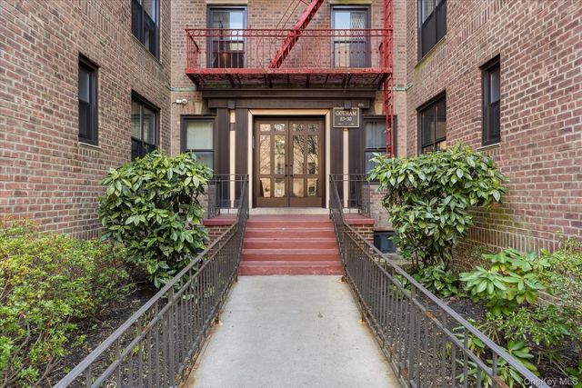 83-30 98th Street 1H, Woodhaven, NY 11421