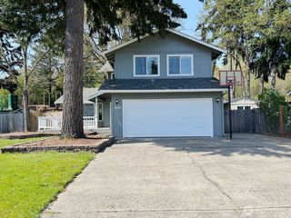 410 Volesky Drive SE, Rainier, WA 98576
