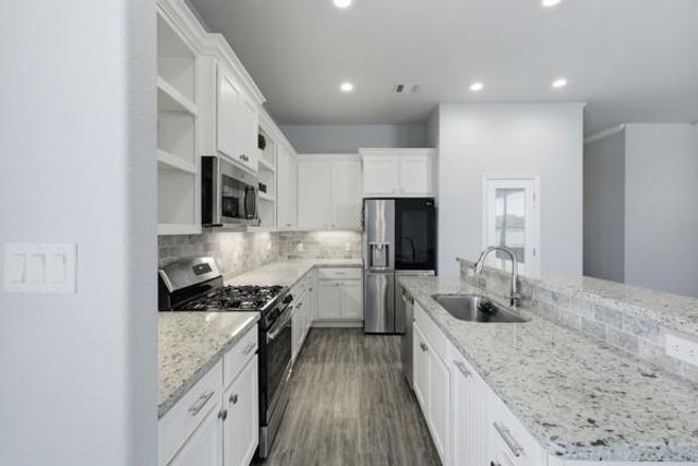 6323 Southern Cross Drive, College Station, TX 77845