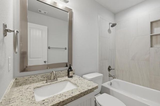 6323 Southern Cross Drive, College Station, TX 77845