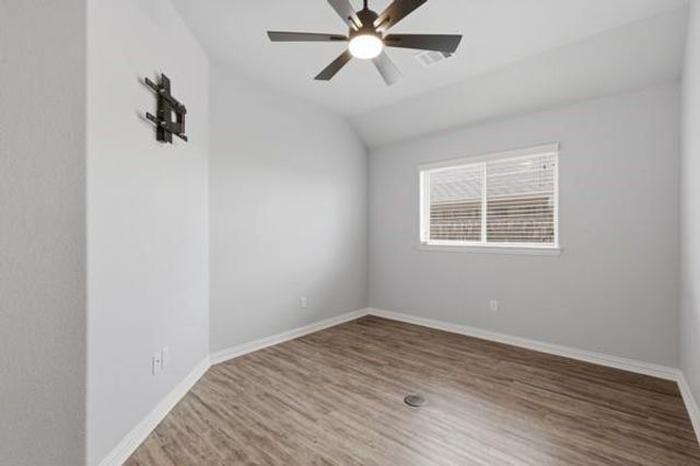 6323 Southern Cross Drive, College Station, TX 77845