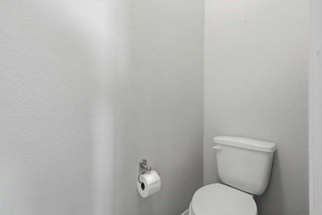 6323 Southern Cross Drive, College Station, TX 77845