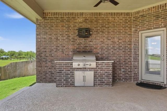 6323 Southern Cross Drive, College Station, TX 77845