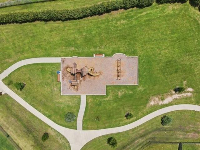 6323 Southern Cross Drive, College Station, TX 77845