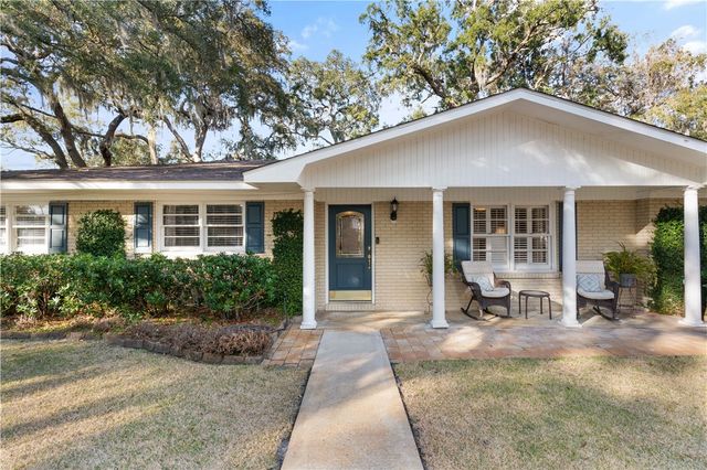 264 Menendez Ave, St Simons Island, GA 31522