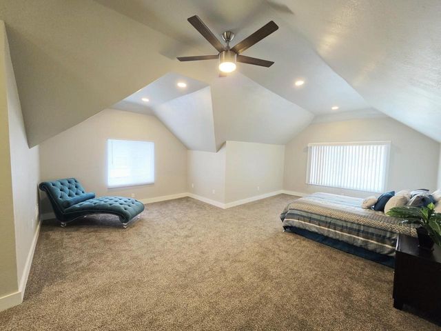 3512 N 15th STREET, Milwaukee, WI 53206