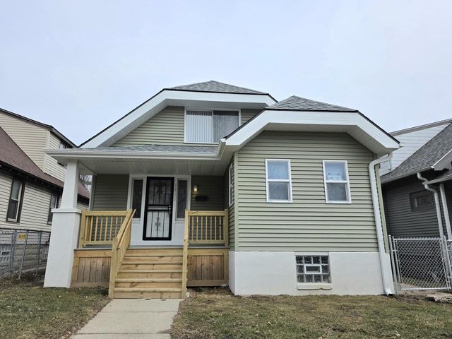 3512 N 15th STREET, Milwaukee, WI 53206