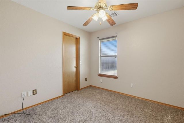 10116 Glascow Drive, Yukon, OK 73099