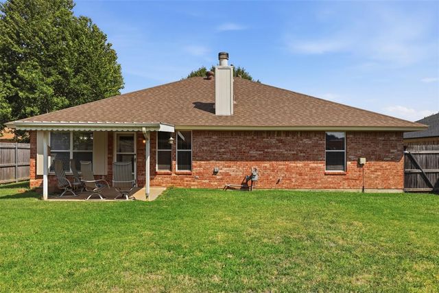 10116 Glascow Drive, Yukon, OK 73099