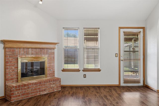 10116 Glascow Drive, Yukon, OK 73099
