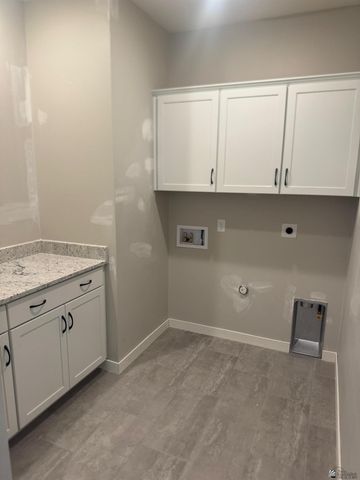 7670 E 35 St, Yuma, AZ 85365
