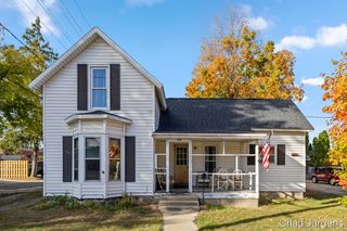 115 E Bridge Street, Big Rapids, MI 49307