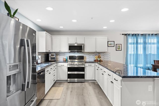1022 181st Place SW, Lynnwood, WA 98037