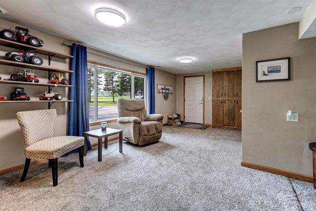 N3610 COUNTY ROAD EE, Appleton, WI 54913