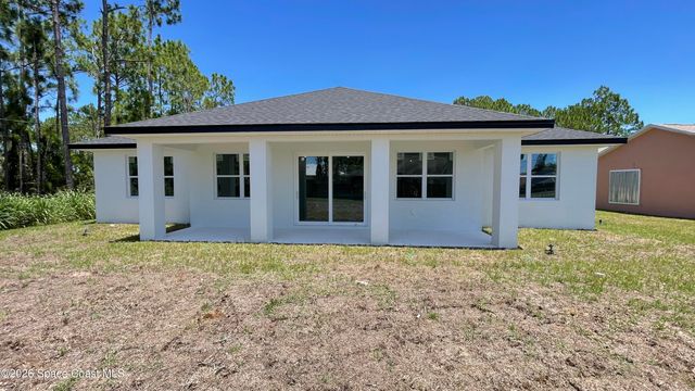 349 SW Galena Street SW, Palm Bay, FL 32908
