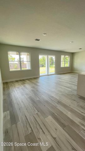 349 SW Galena Street SW, Palm Bay, FL 32908