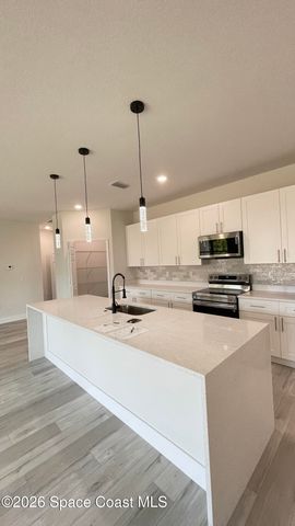 349 SW Galena Street SW, Palm Bay, FL 32908