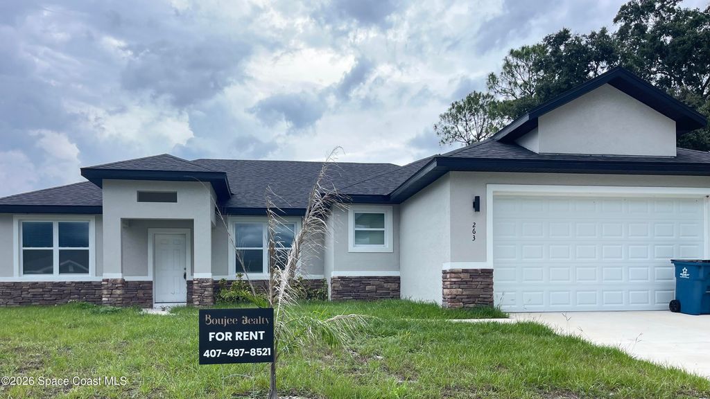 349 SW Galena Street SW, Palm Bay, FL 32908