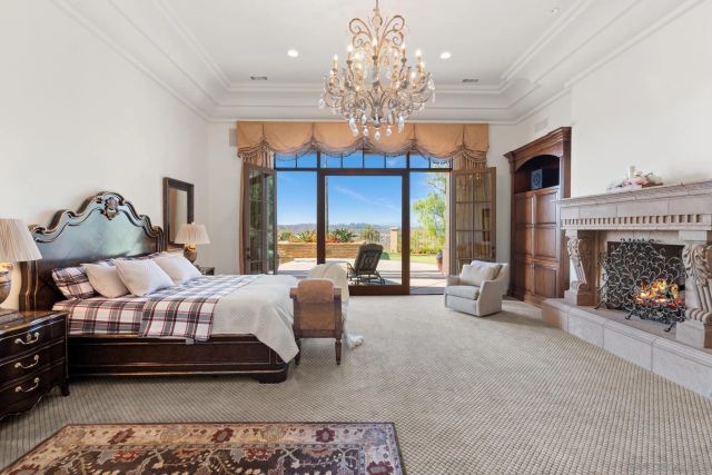 4690 Rancho Del Mar Trl, San Diego, CA 92130