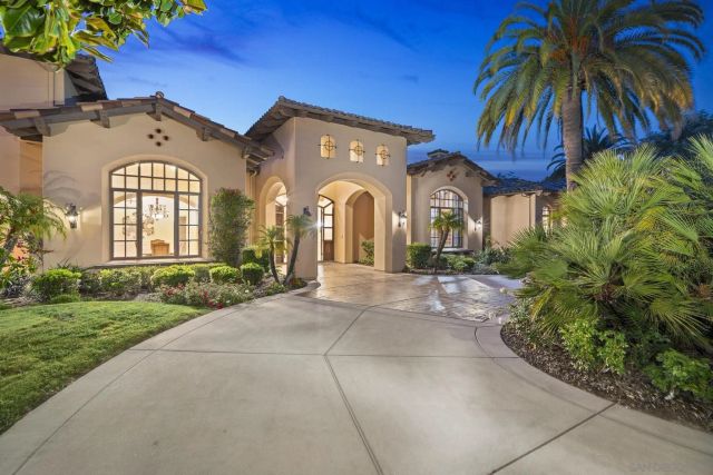 4690 Rancho Del Mar Trl, San Diego, CA 92130