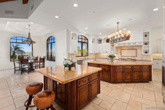 4690 Rancho Del Mar Trl, San Diego, CA 92130