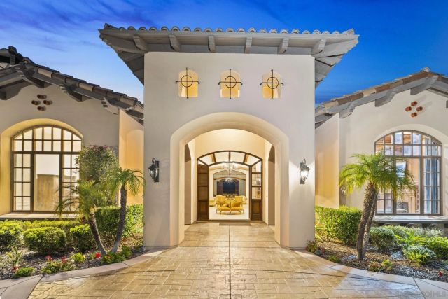4690 Rancho Del Mar Trl, San Diego, CA 92130