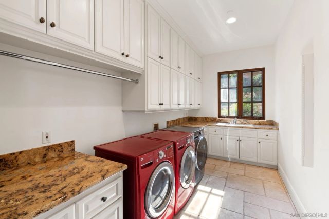 4690 Rancho Del Mar Trl, San Diego, CA 92130