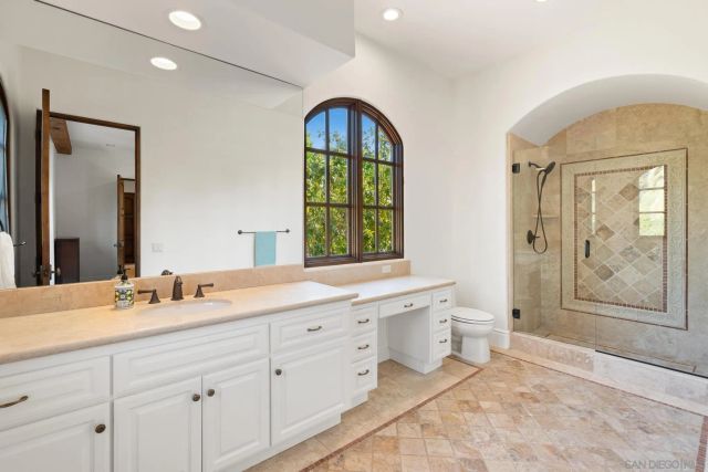 4690 Rancho Del Mar Trl, San Diego, CA 92130