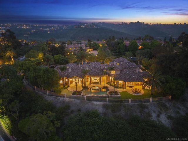 4690 Rancho Del Mar Trl, San Diego, CA 92130