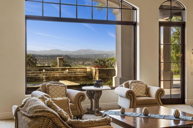 4690 Rancho Del Mar Trl, San Diego, CA 92130