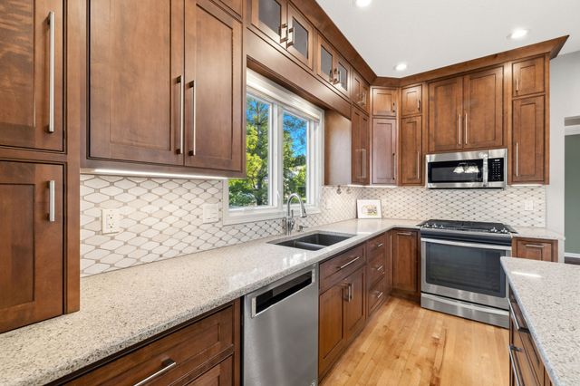 4002 Edgewater Drive, Ames, IA 50010