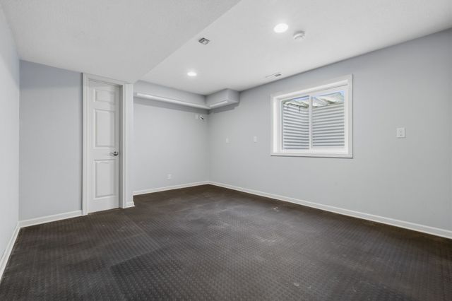 4002 Edgewater Drive, Ames, IA 50010