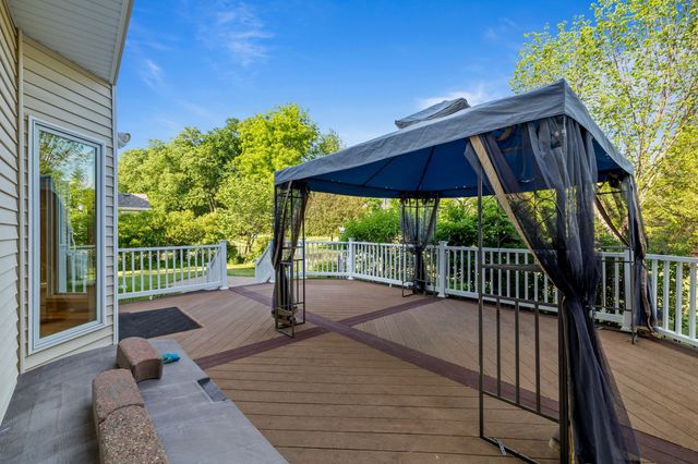 4002 Edgewater Drive, Ames, IA 50010