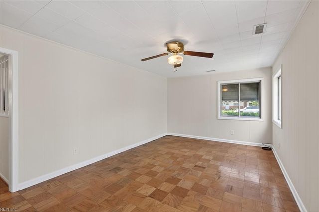 2800 Country Club DR, Suffolk, VA 23435