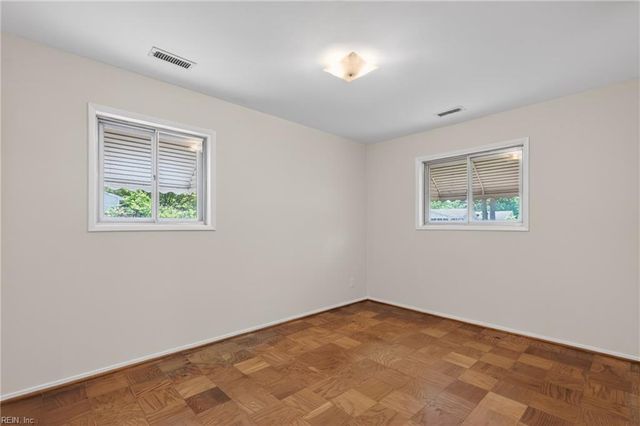 2800 Country Club DR, Suffolk, VA 23435