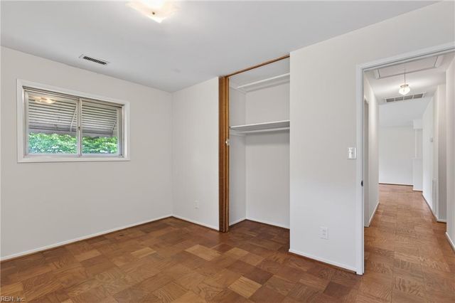 2800 Country Club DR, Suffolk, VA 23435