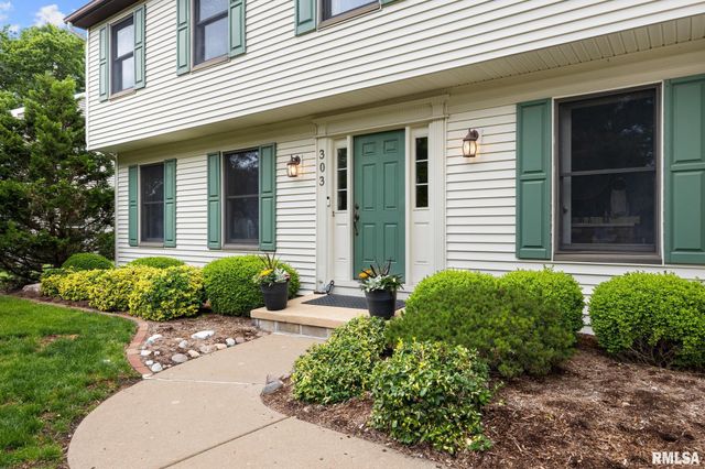 303 W ASPEN Way, Peoria, IL 61614