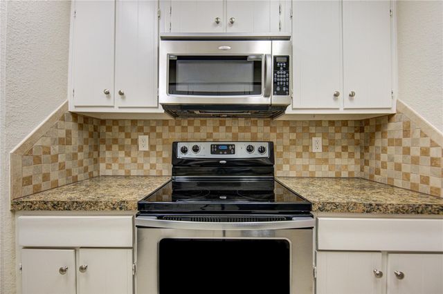 14515 Wunderlich Drive 1602, Houston, TX 77069