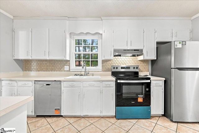 107 Windsor Street, Simpsonville, SC 29681