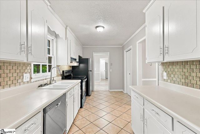 107 Windsor Street, Simpsonville, SC 29681