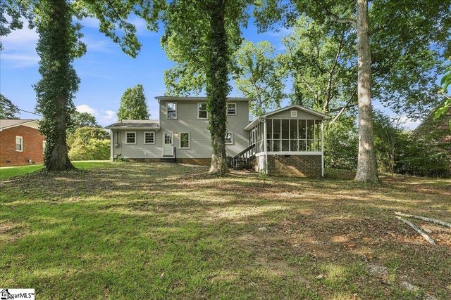 107 Windsor Street, Simpsonville, SC 29681