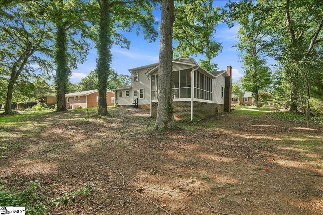 107 Windsor Street, Simpsonville, SC 29681