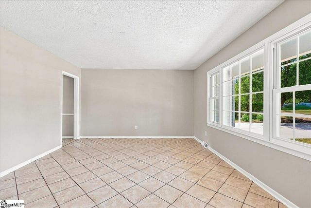 107 Windsor Street, Simpsonville, SC 29681