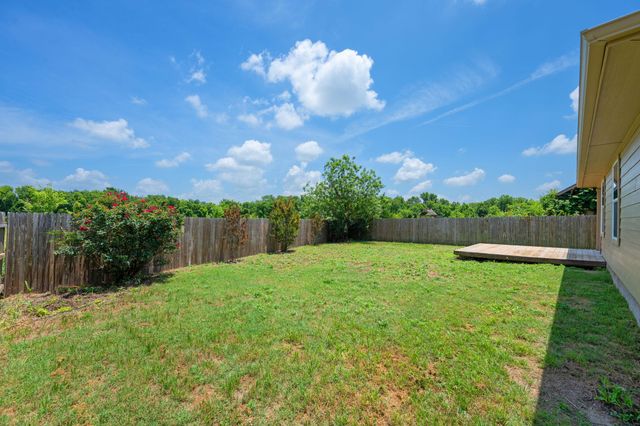 533 Luna Vista DR, Hutto, TX 78634