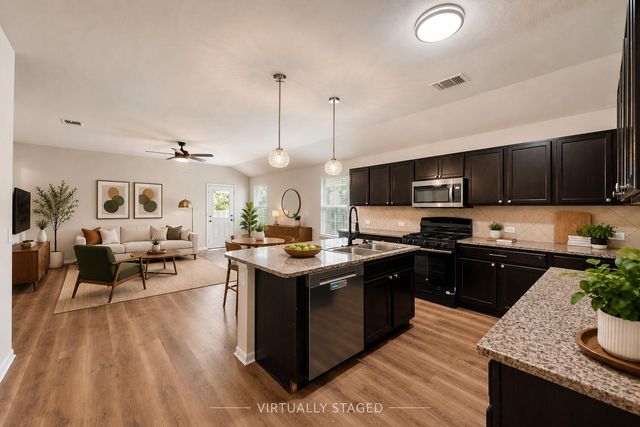 533 Luna Vista DR, Hutto, TX 78634