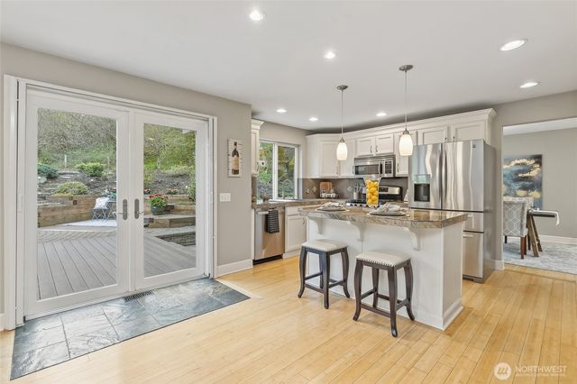 20059 SE 290th Place, Kent, WA 98042