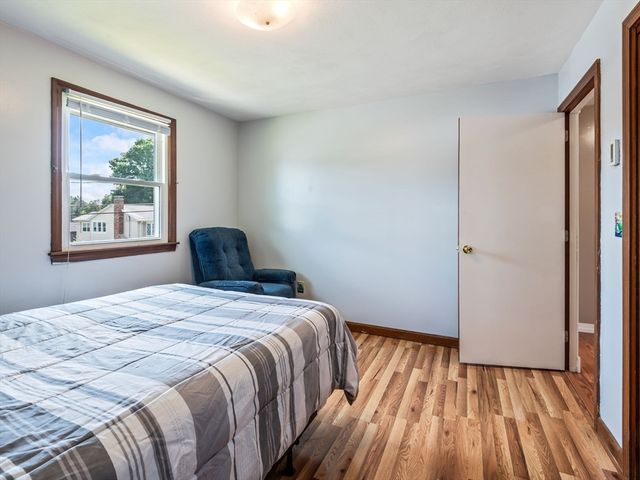 39 Barbara Ave, Auburn, MA 01501
