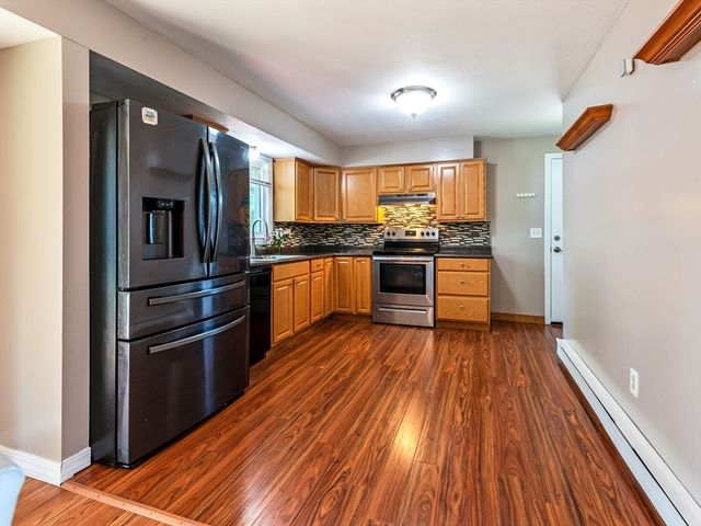 39 Barbara Ave, Auburn, MA 01501